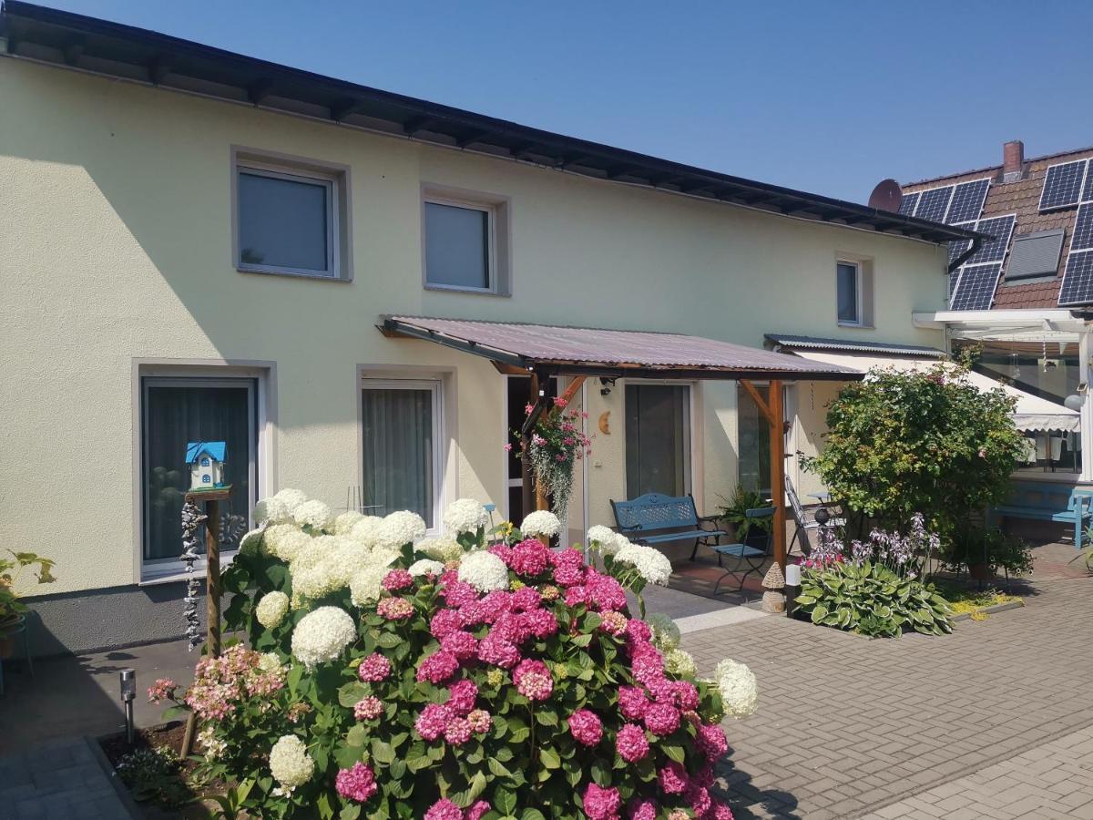 Ferienwohnung Uenglingen Stendal Exteriör bild